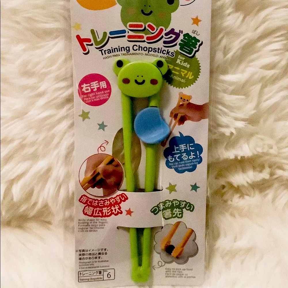 DAISO Training Frog Chopsticks